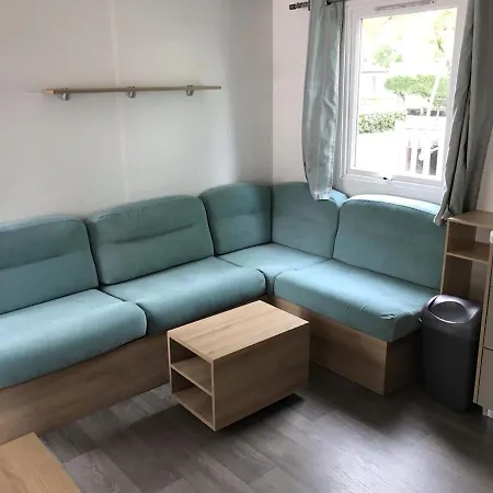 Location A156 Mobil Range Elegance Bois Masson 4